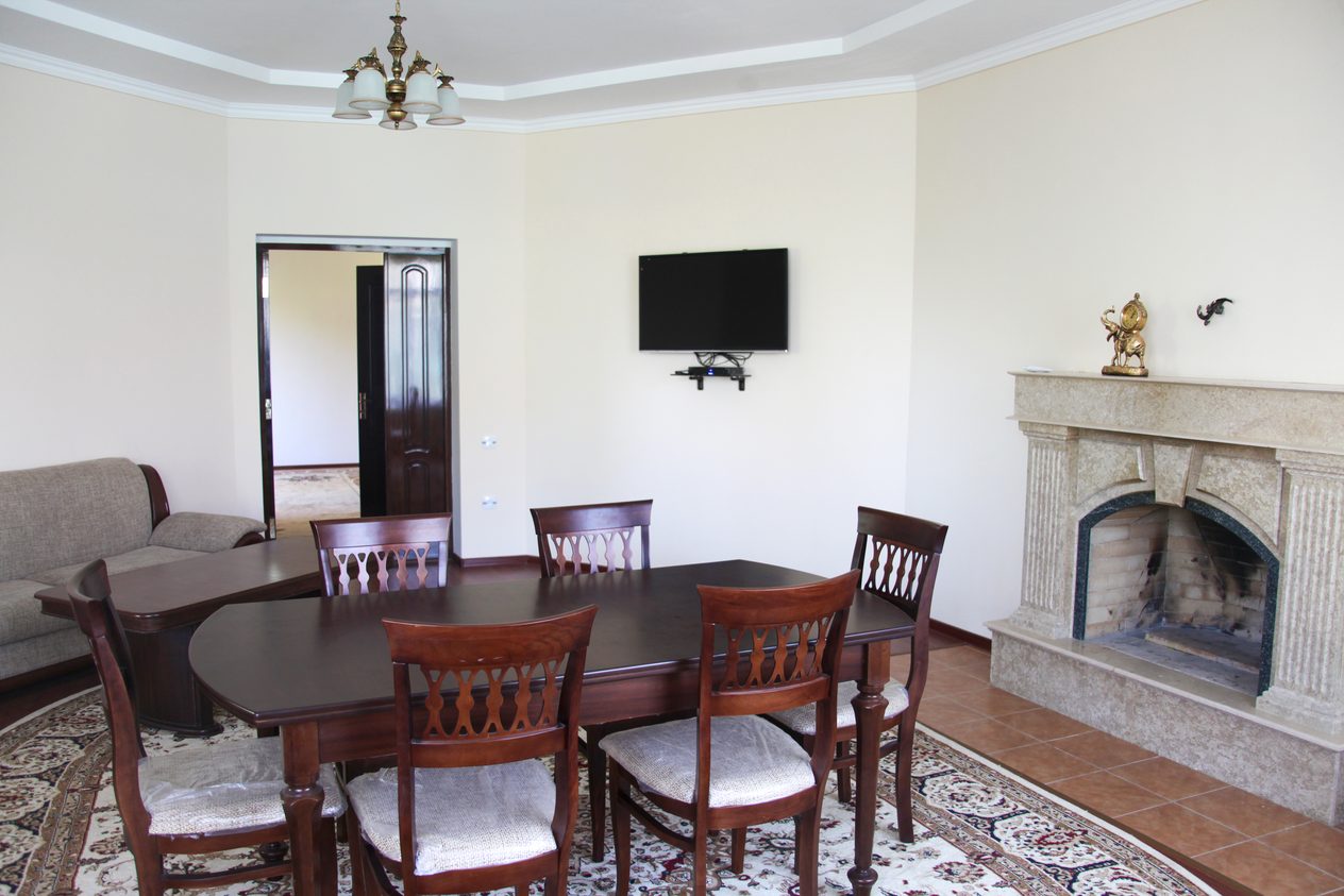 A dining room before restyling
